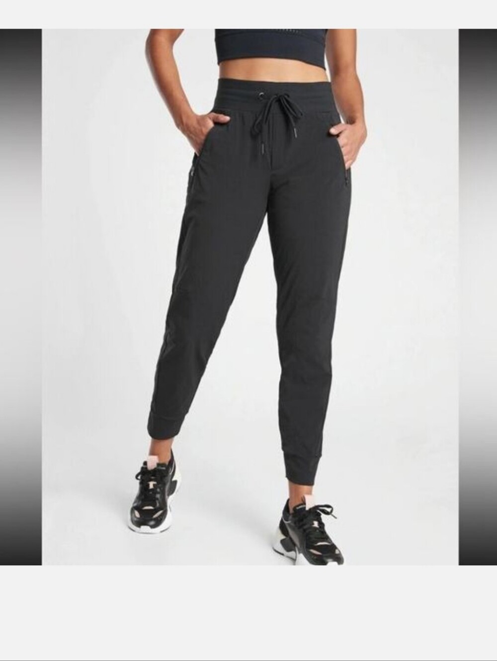 Athleta Mid Rise Trekkie Jogger Pant